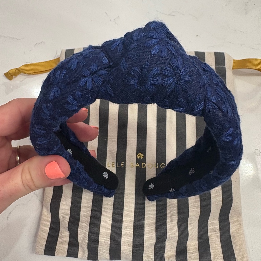 Lele Sadoughi Navy Floral Embroidered Headband